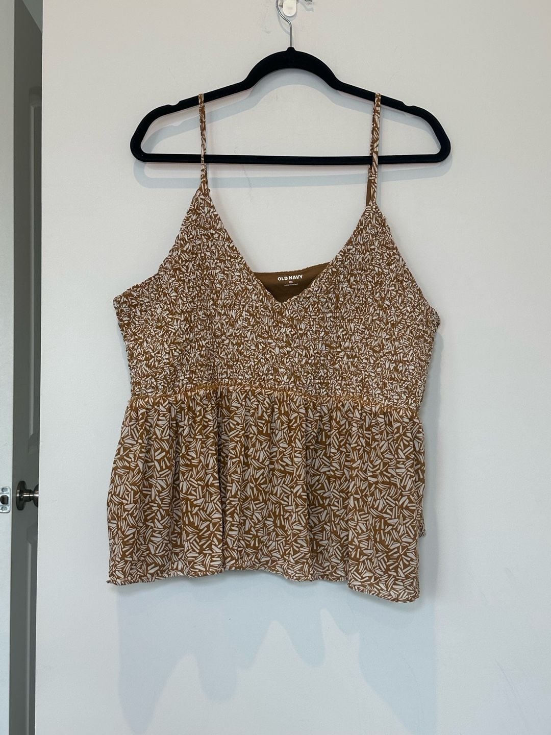 Old Navy V-Neck Mesh Babydoll Cami Size XXL Brown Print Swing Top 3