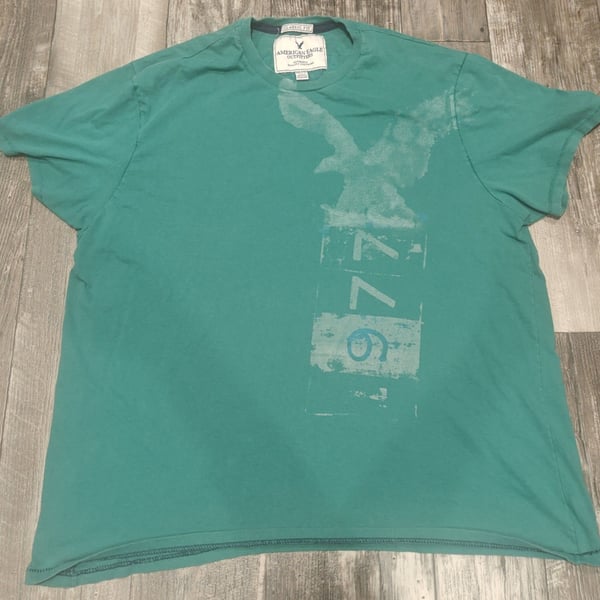 American Eagle Graphic T-Shirt Size XXL Teal 1977 Eagle Logo Classic Fit