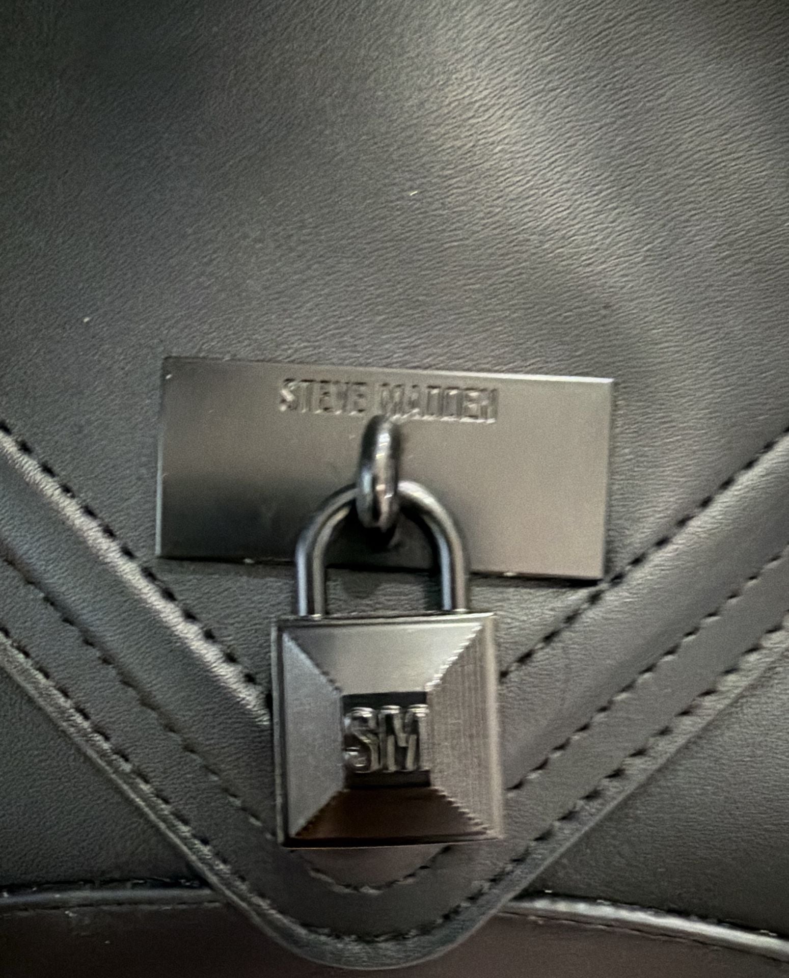 Steve Madden Black Crossbody Handbag With Chain Handle 3