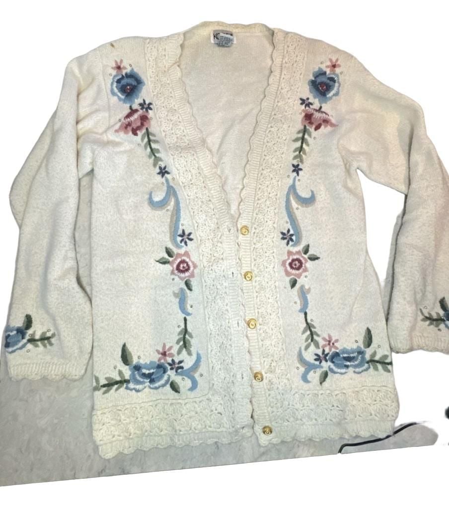 Koret Floral Embroidered Cardigan Size S Cream Beaded Scalloped 2