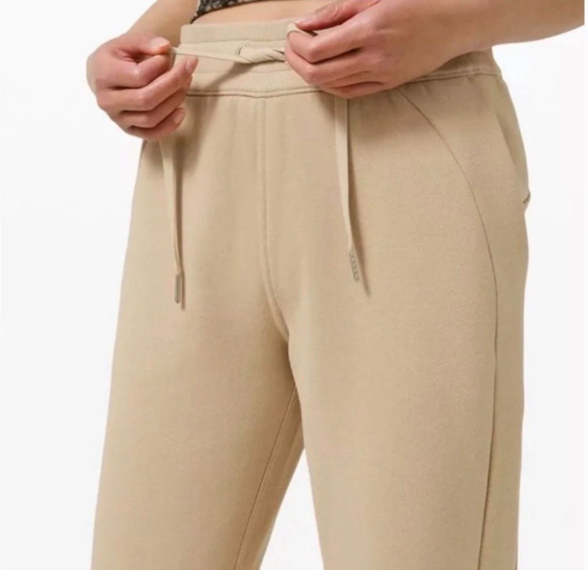 Lululemon Scuba High-Rise Jogger Tan Sweatpants Size 14 3