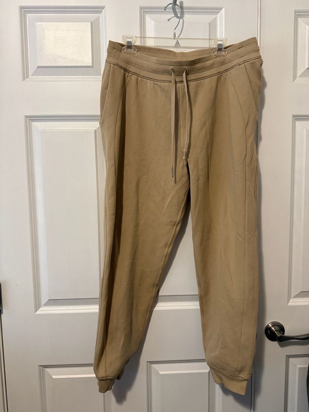 Lululemon Scuba High-Rise Jogger Tan Sweatpants Size 14 5
