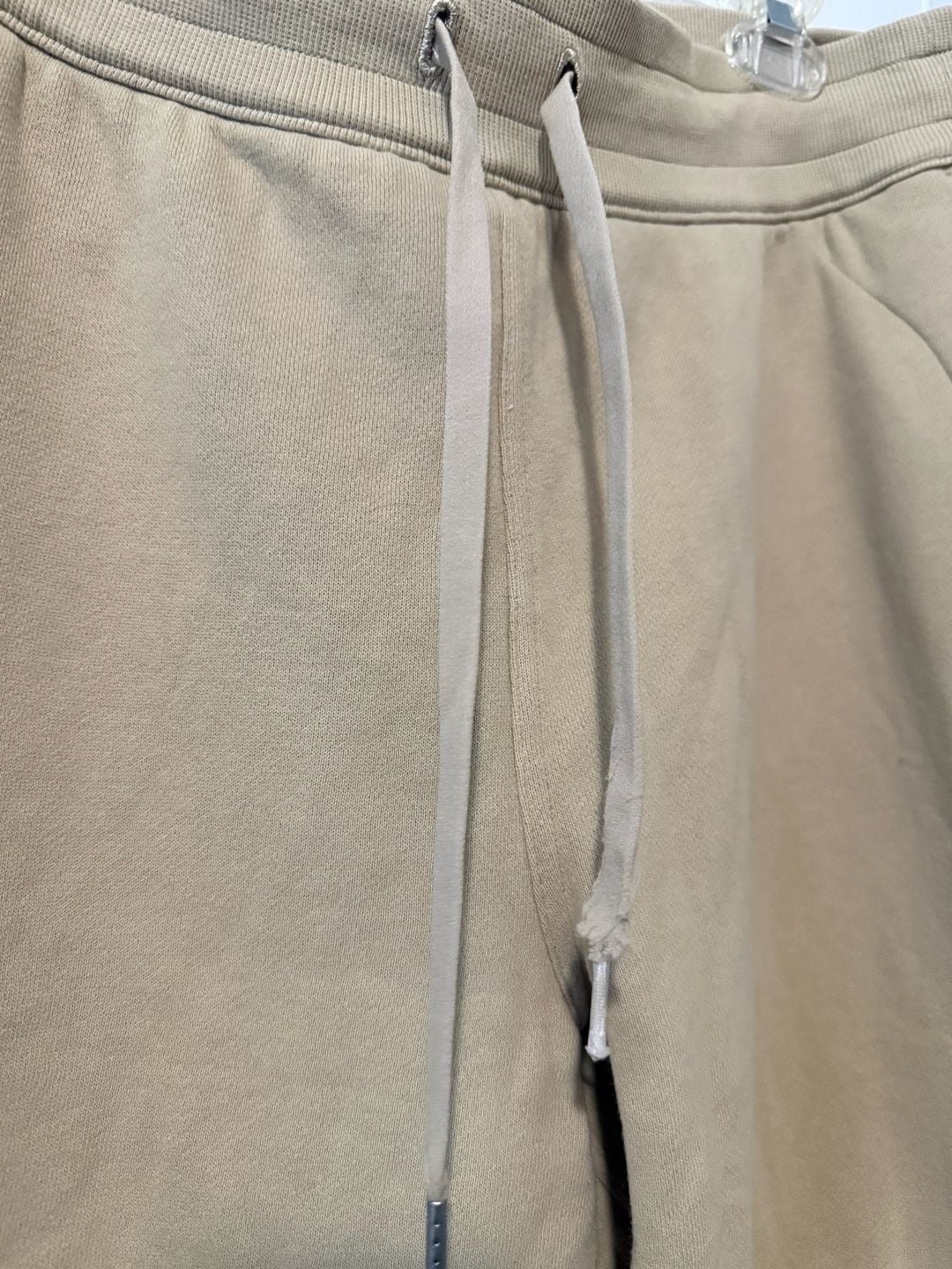 Lululemon Scuba High-Rise Jogger Tan Sweatpants Size 14 6