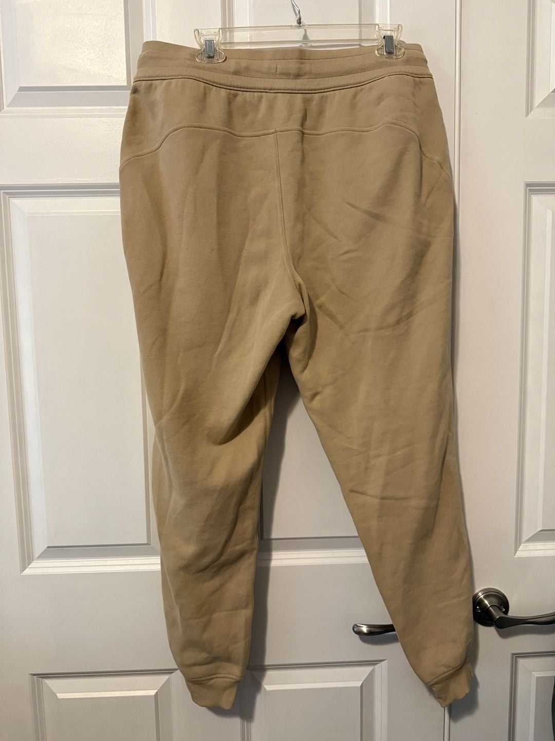 Lululemon Scuba High-Rise Jogger Tan Sweatpants Size 14 8