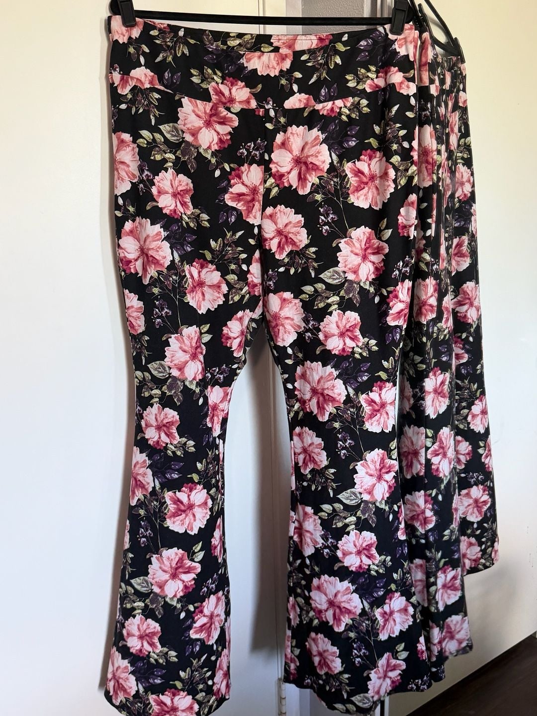 Floral Print Flare Pants 2