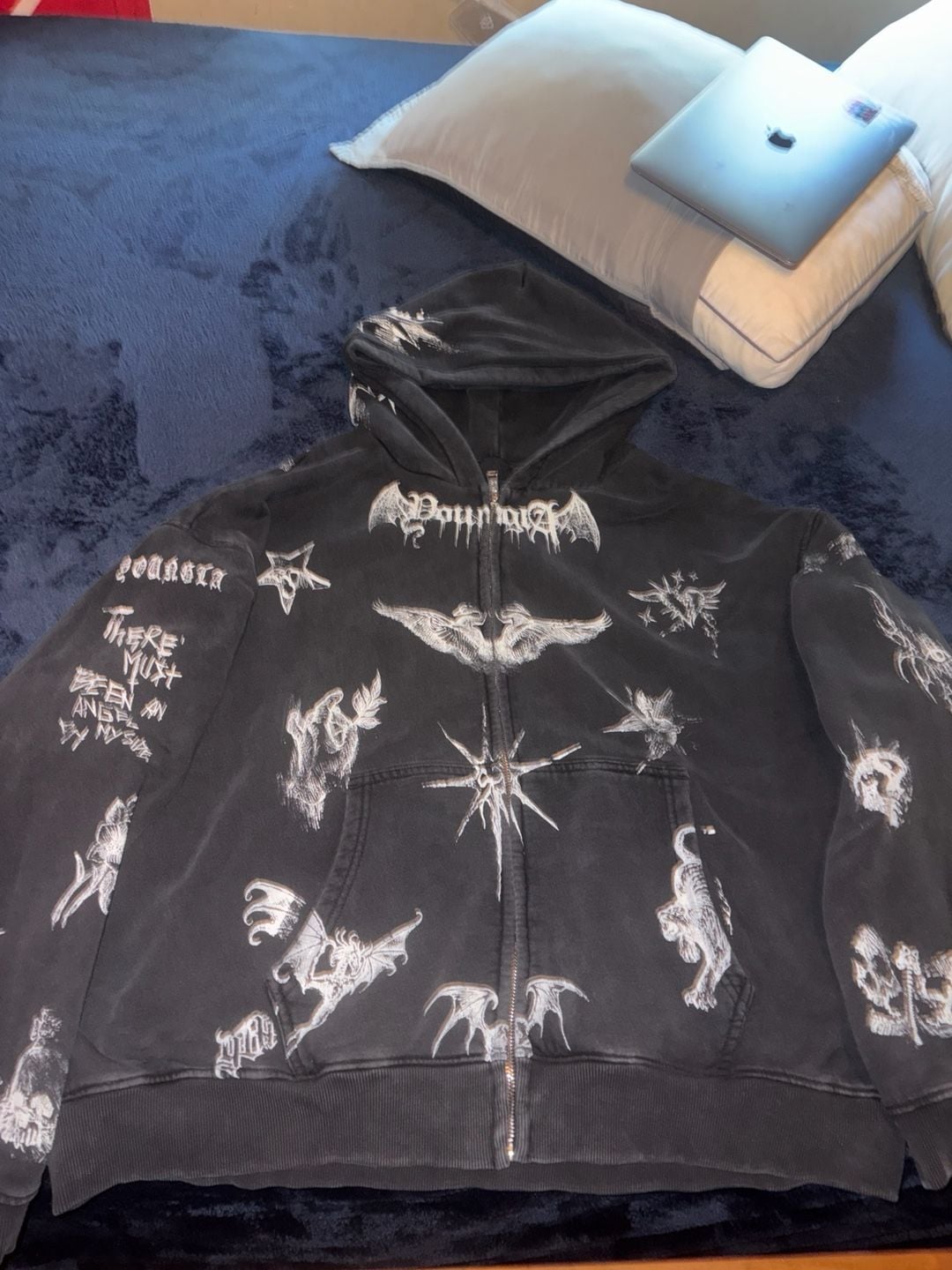Product thumbnail 3