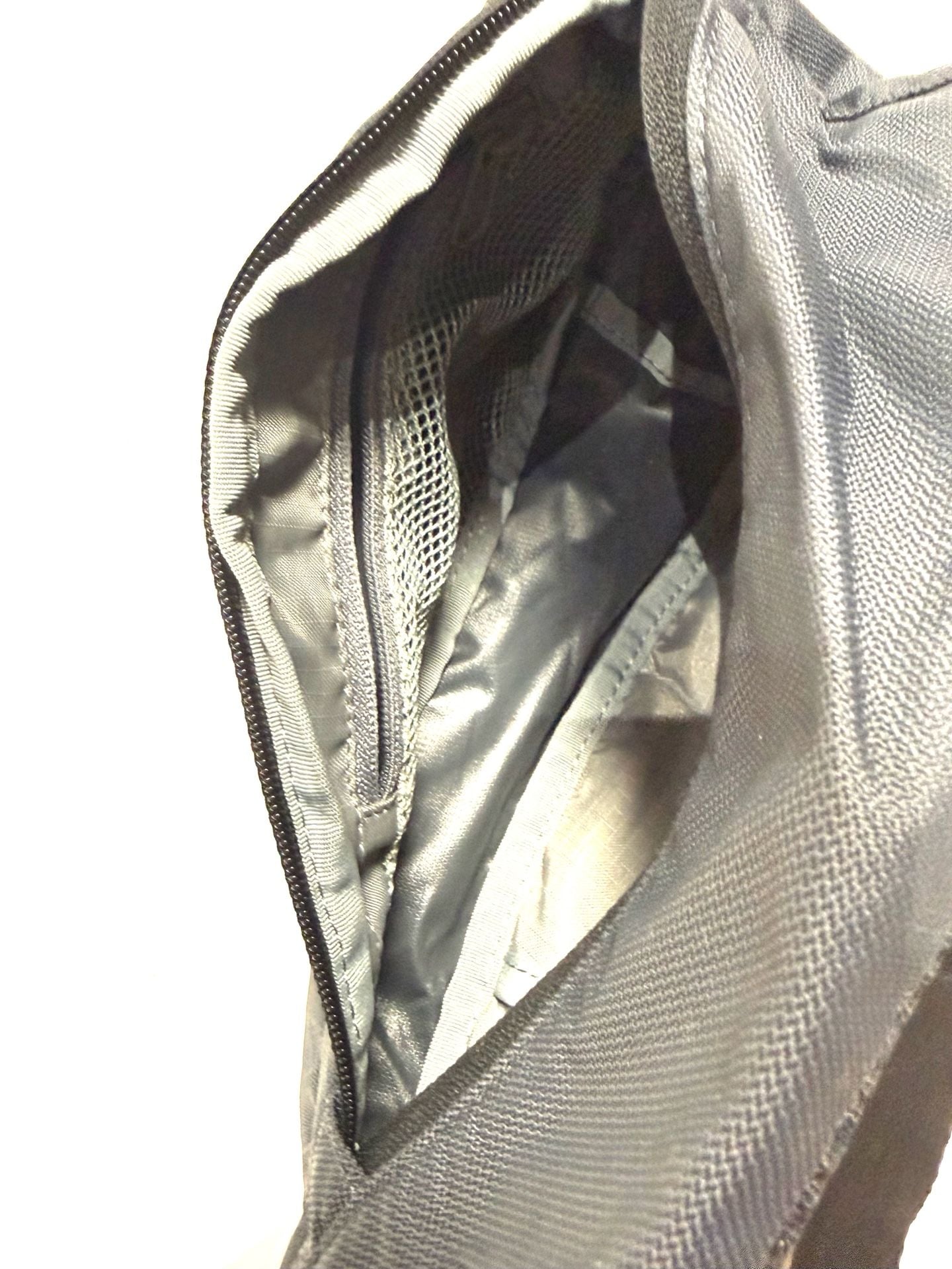 ENO Eagles Nest Outfitters Possum Pocket Sling Bag Gorpcore Outdoorcore Utility Techwear Campcore Crossbody Hammock Gear Bag Slate Charcoal Gray Padded Mesh Strap 8