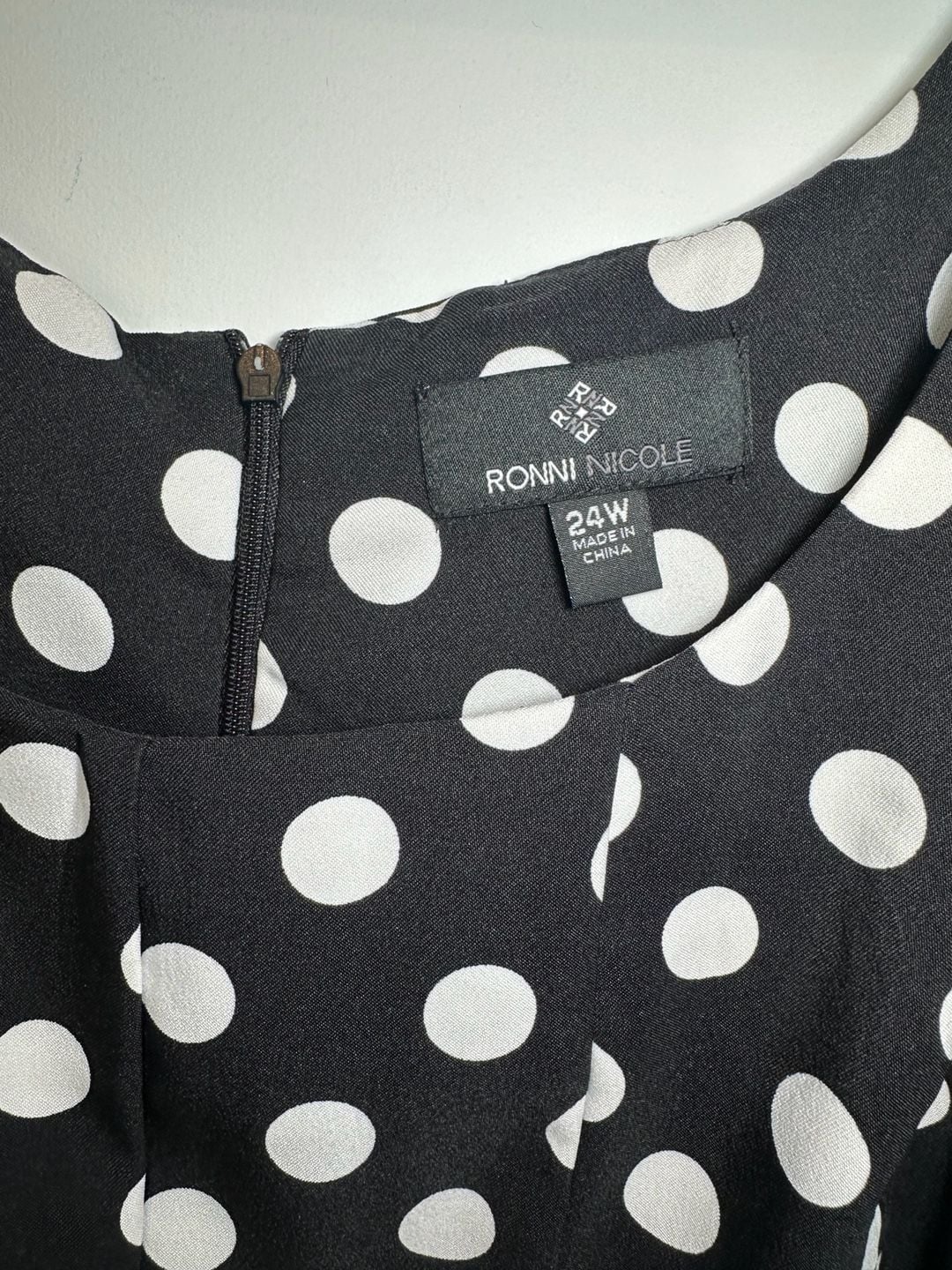 Ronni Nicole Polka Dot Dress Size 24W Black White Sleeveless Scoop Neck 3