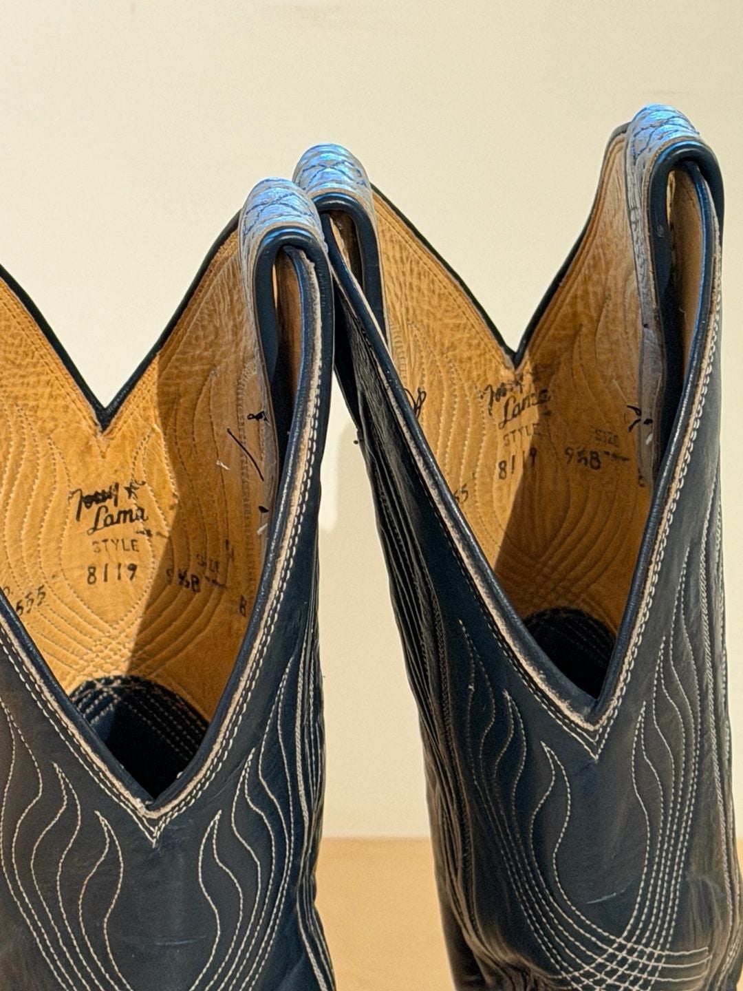 Tony Lama Style 8119 Cowboy Boots Size 9.5B Gray Blue Western 7