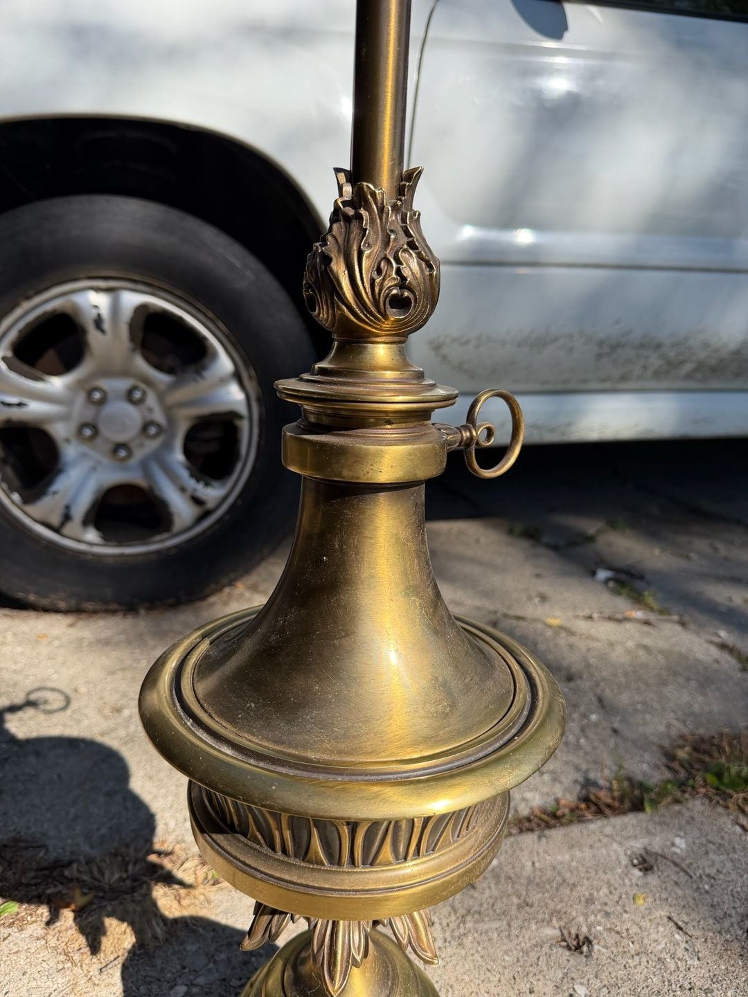 Stiffel Vintage Brass Torchiere Table Lamp White Ribbed Shade 3
