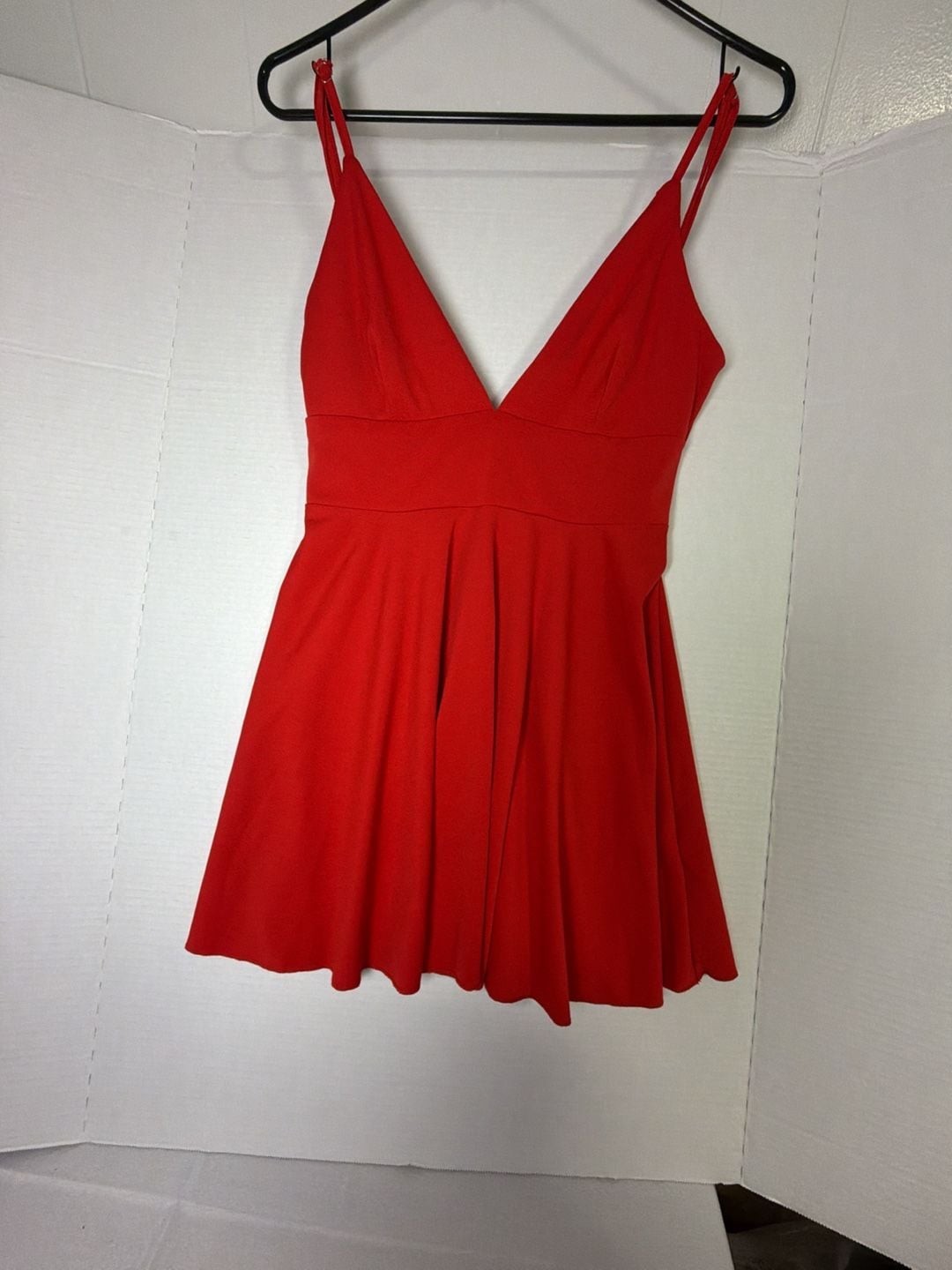 Deep V-Neck Criss-Cross Straps Short Red Dress – , S 2