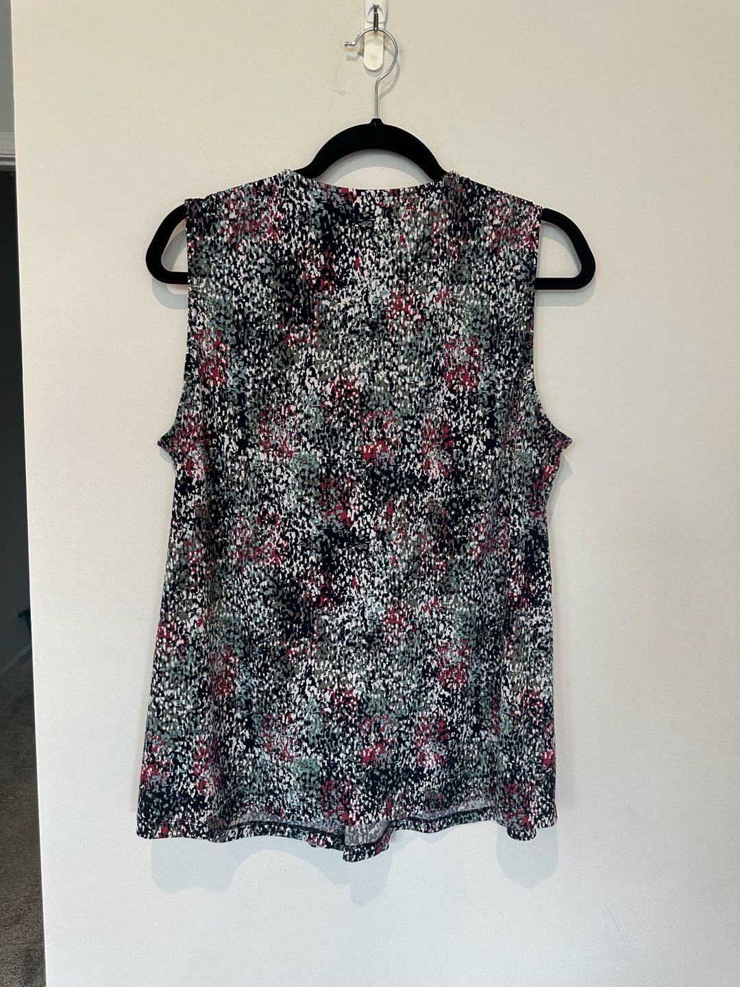 Croft & Barrow V-Neck Sleeveless Blouse Size XL Multicolor Speckled 4