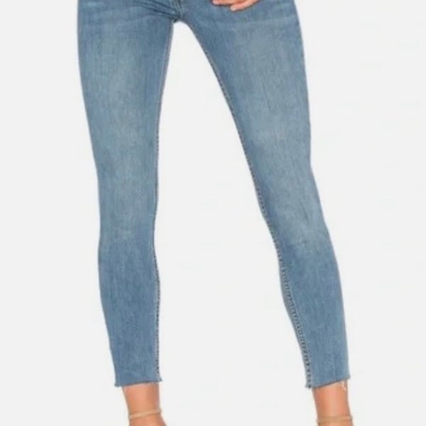 Free People Reagan Skinny Jeans Size W 27.5 Blue Denim Raw Hem