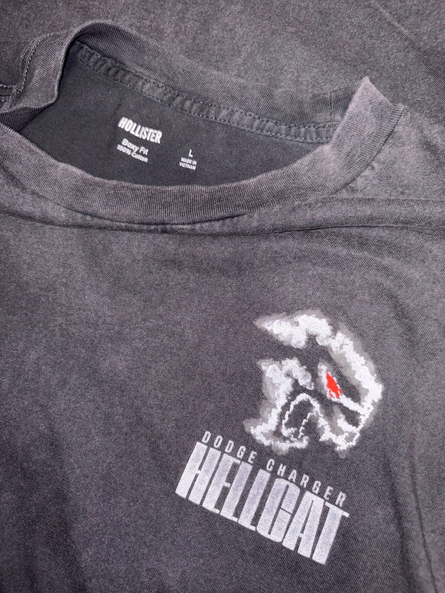 Hollister Dodge Charger Hellcat Boxy Fit T-Shirt Size L 6