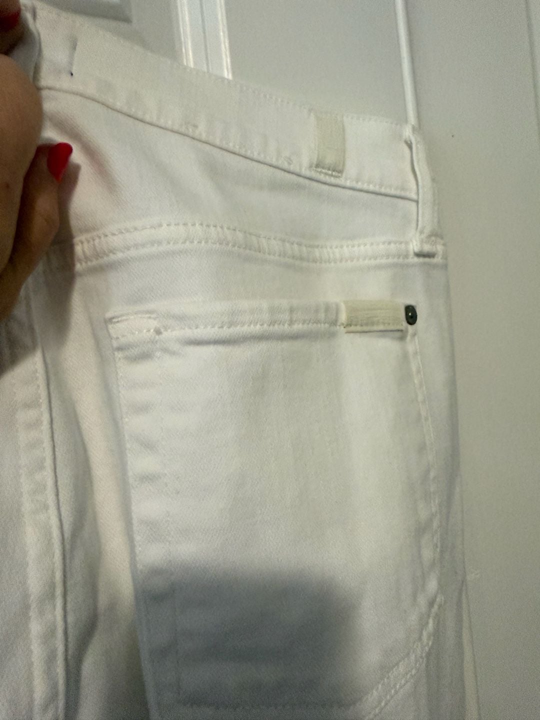 7 For All Mankind Josefina White Jeans Size 28 10