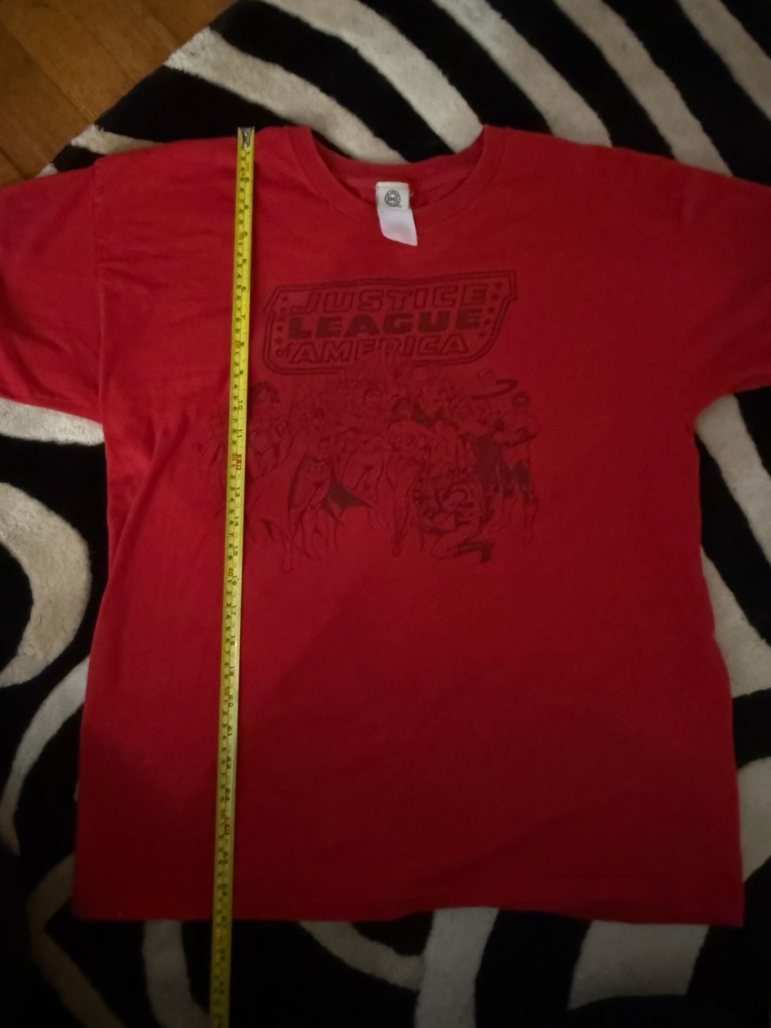 DC Comics Justice League of America Graphic T-Shirt Red 4