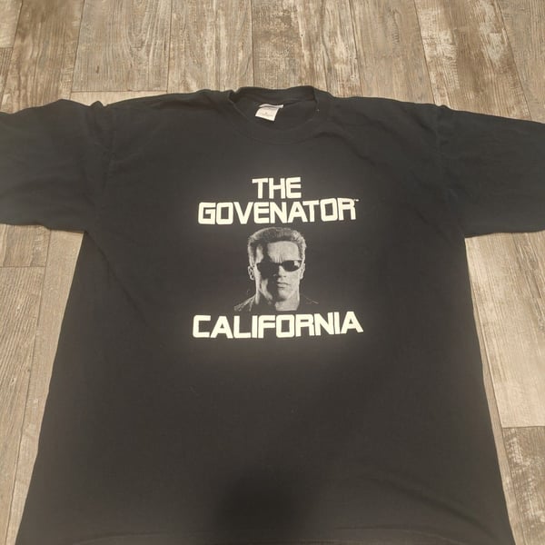 Gildan The Govenator California T-Shirt Size XL Black Vintage