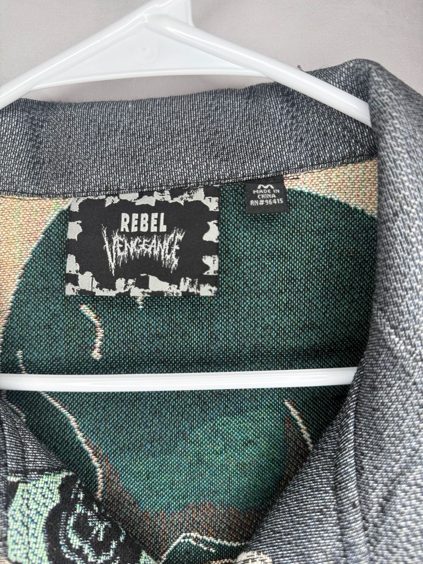 Rebel Vengeance Tapestry Jacket Size M Japanese Samurai Skull 3
