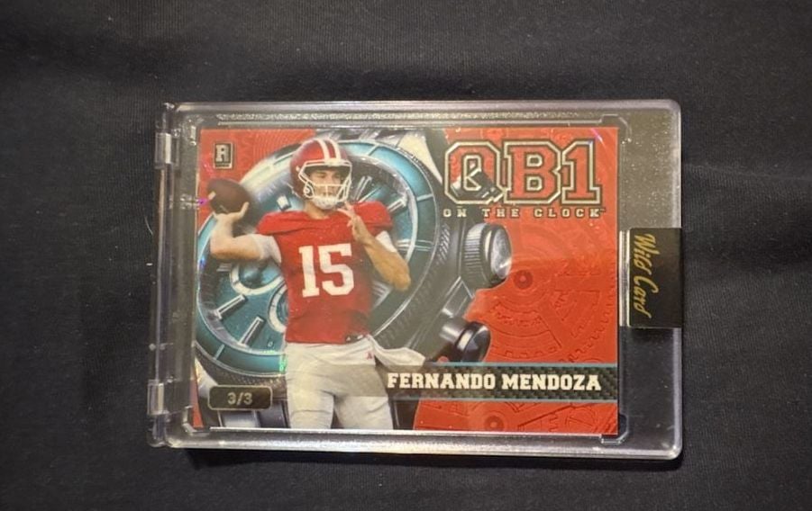 Wild Card QB1 On The Clock Fernando Mendoza 3/3 Rookie Card 1