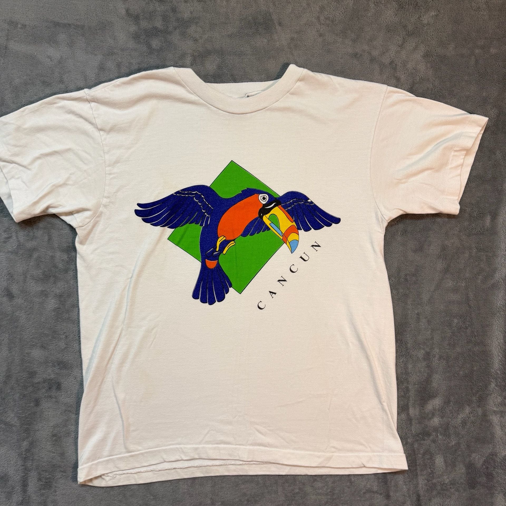 Kanan Banana T-Shirt Size M Cancun Toucan Bird Peter Mussfeldt Vintage 2