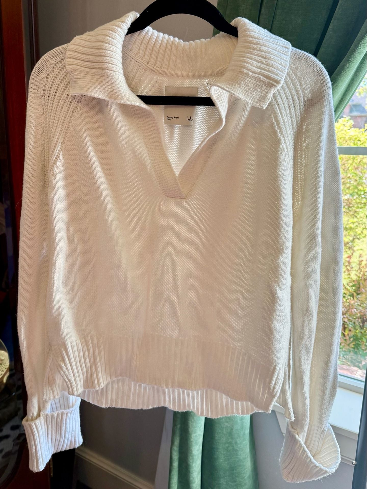 Abercrombie & Fitch Polo Sweater Size S White V-Neck Ribbed Knit 2