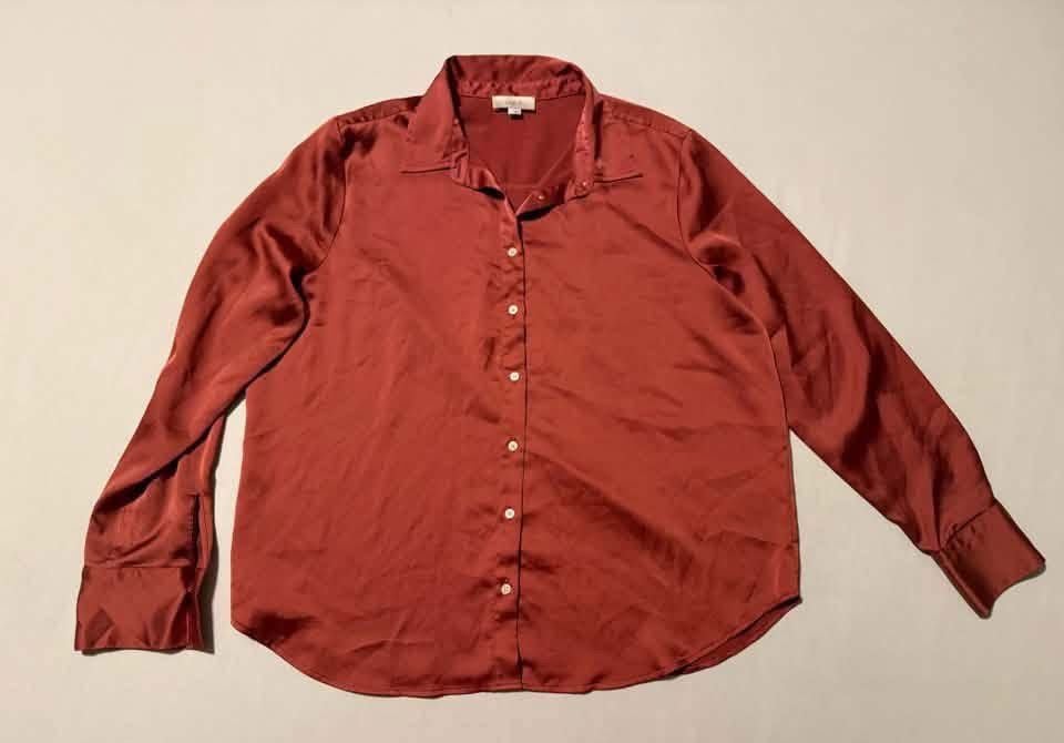 Loft Satin Feel Women’s Size Large Button Down Shirt Mauve Long Sleeve 2