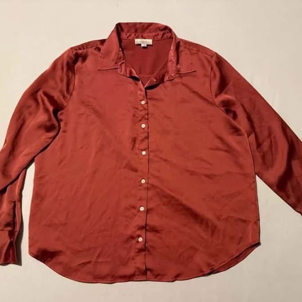 Loft Satin Feel Women’s Size Large Button Down Shirt Mauve Long Sleeve 