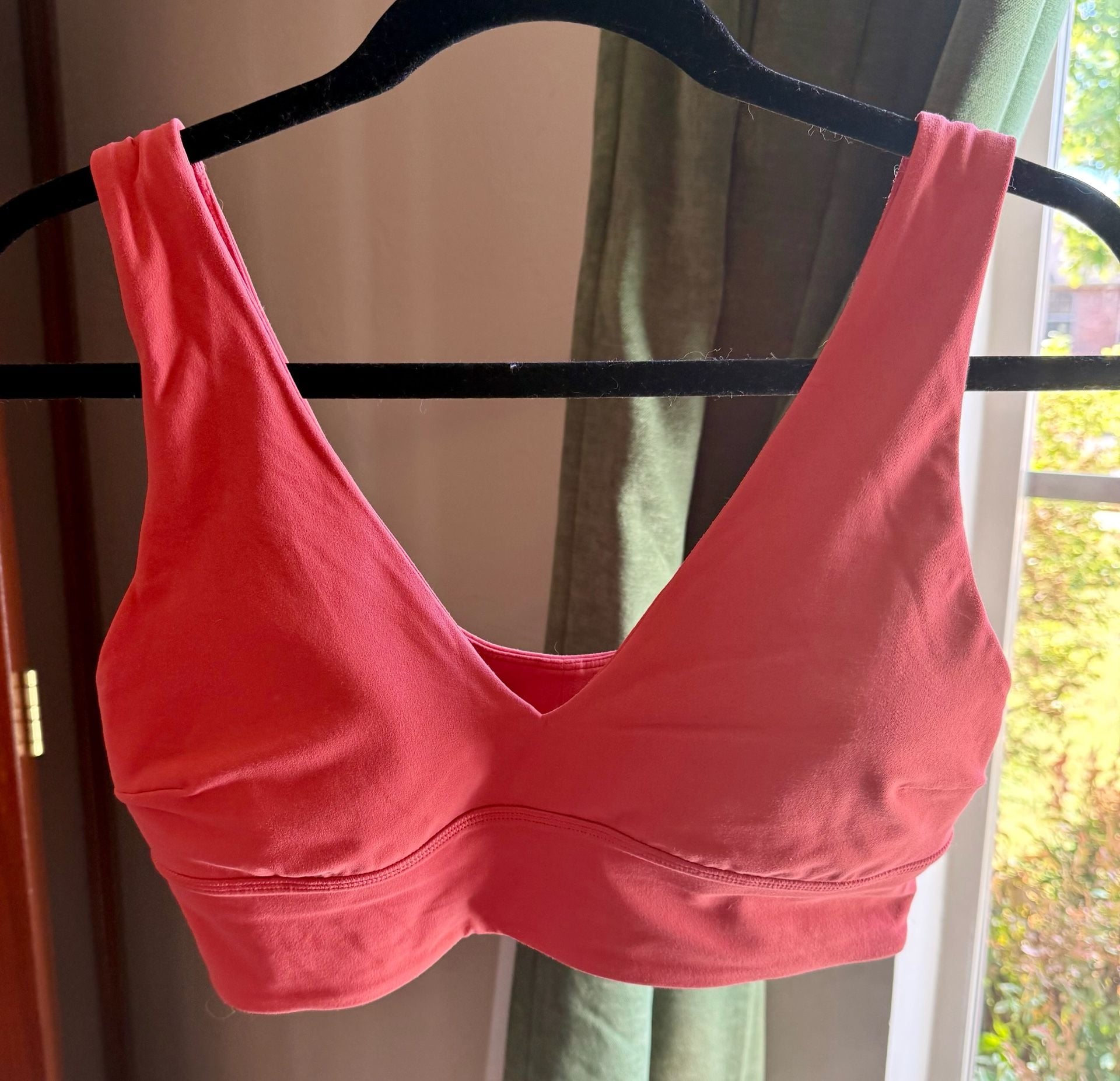 Lululemon Align V-Neck Sports Bra 2