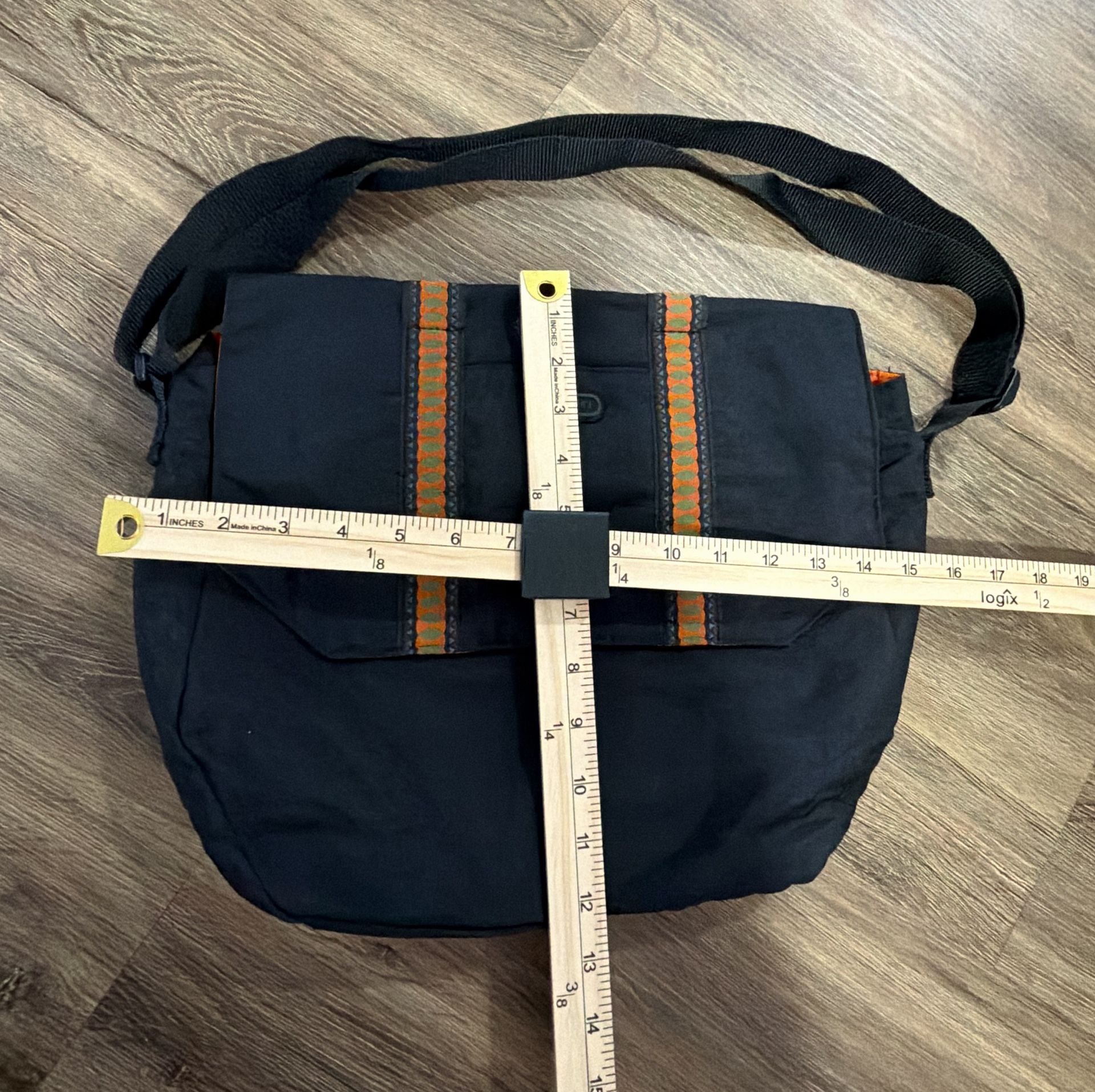 Baggallini Laptop Messenger Crossbody Bag Black Orange Interior 8