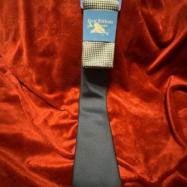 Isaac Mizrahi New York Tie and Pocket Square Set Blue Houndstooth