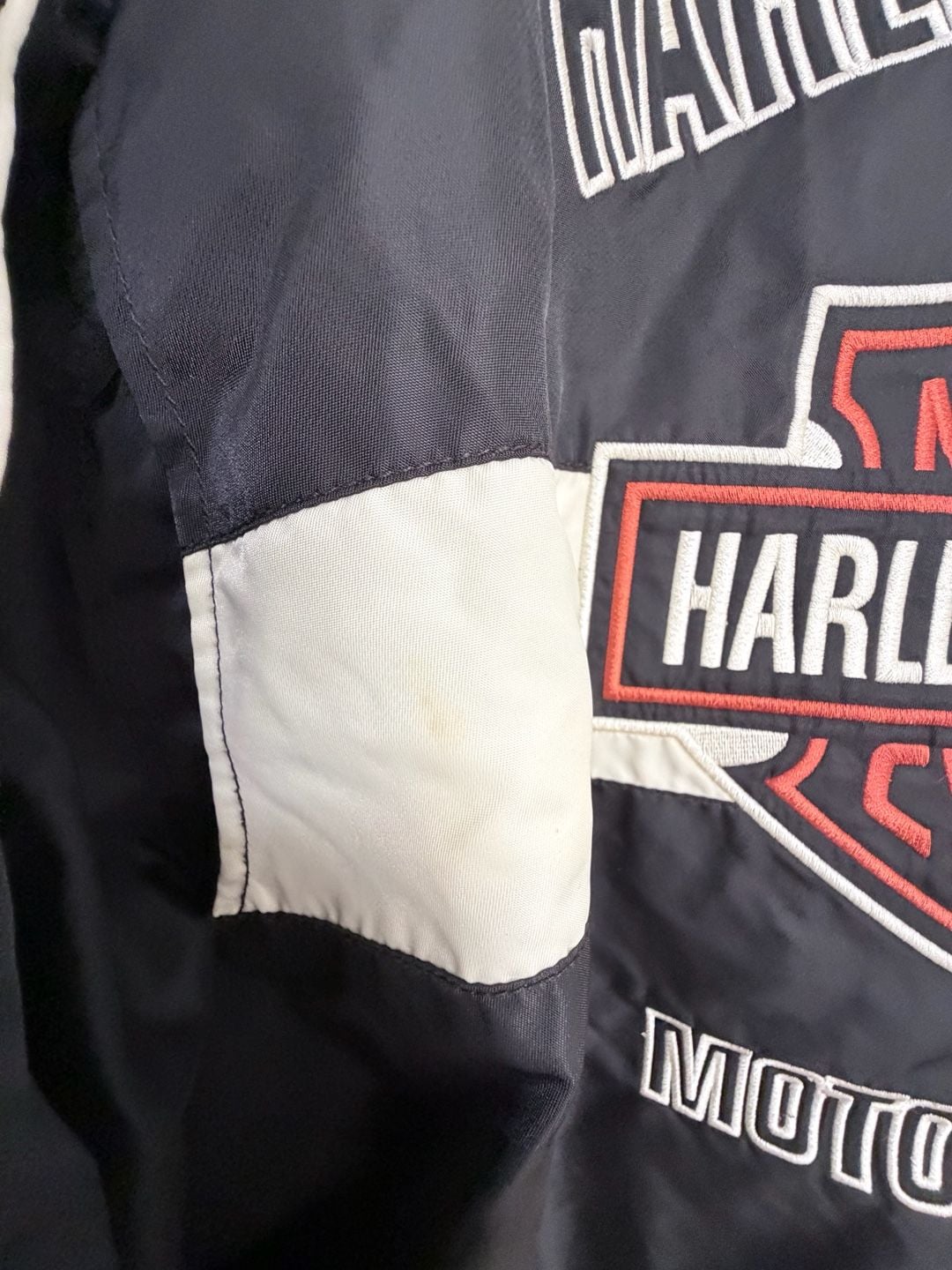 Vintage Harley Davidson Bomber Jacket Size L Black Nylon Embroidered 12