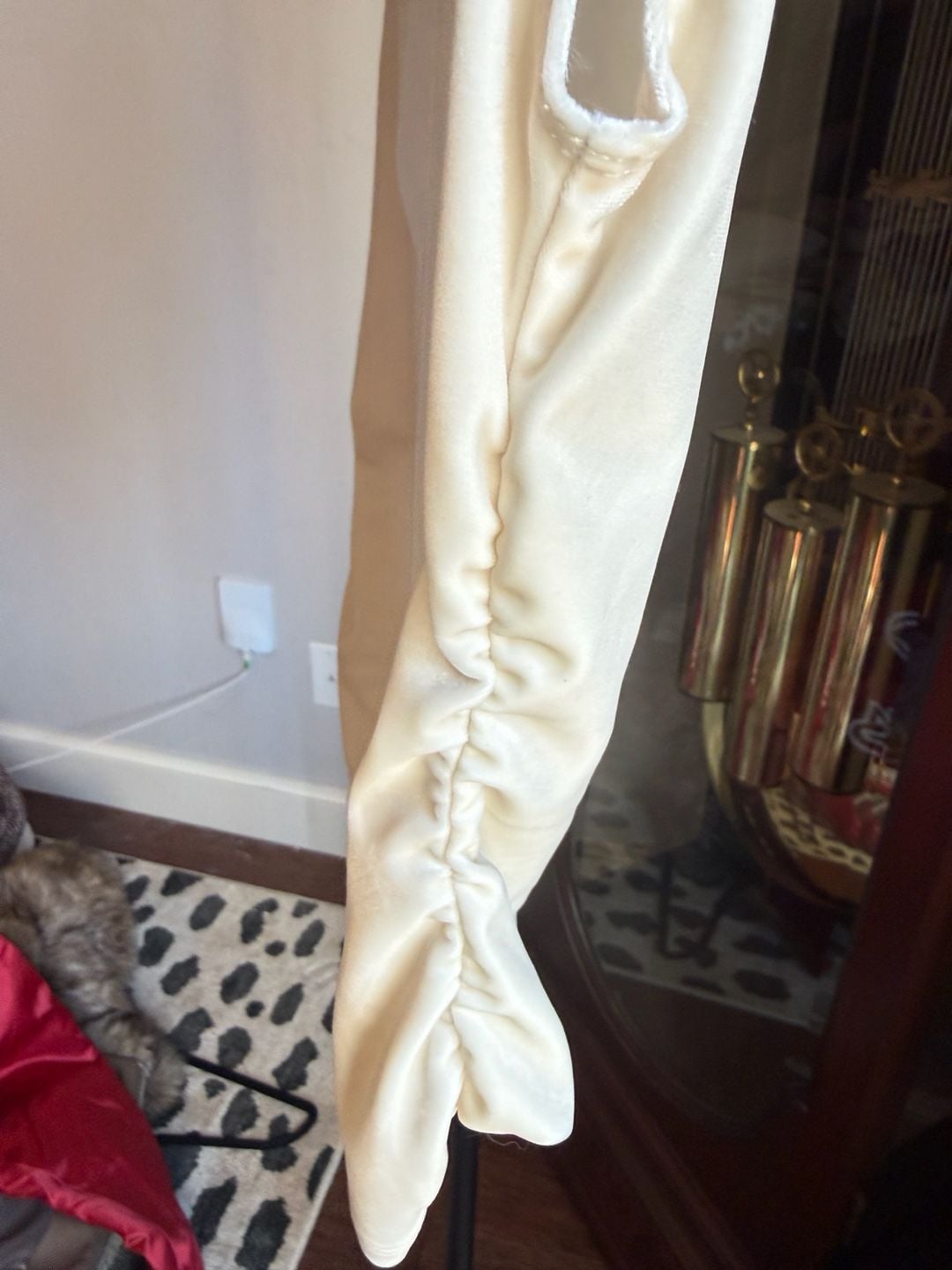 Abercrombie & Fitch Sleeveless Cowl Neck Top Size S White Velvet Ruched 4