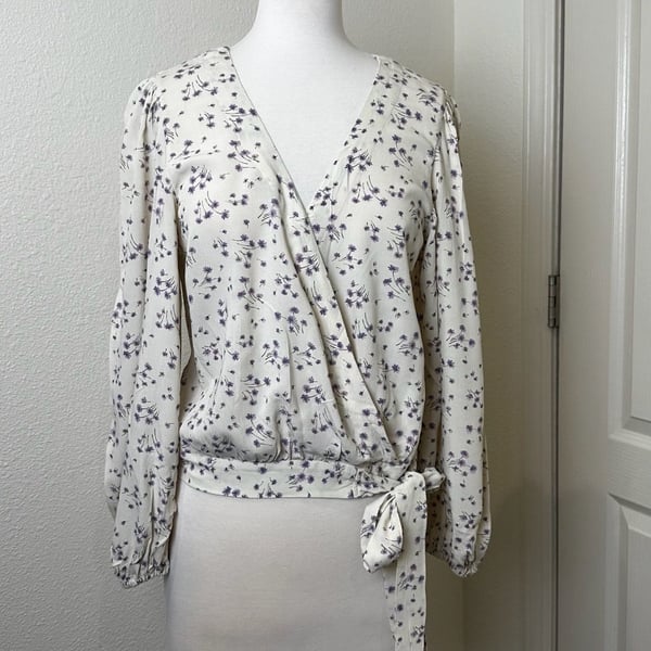 American Eagle Floral Faux Wrap Top Small