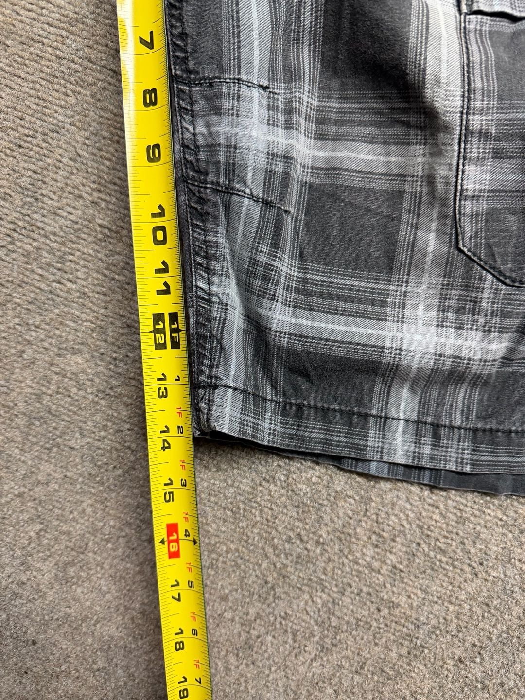PRO-TEK Plaid Cargo Shorts Gray Black 6