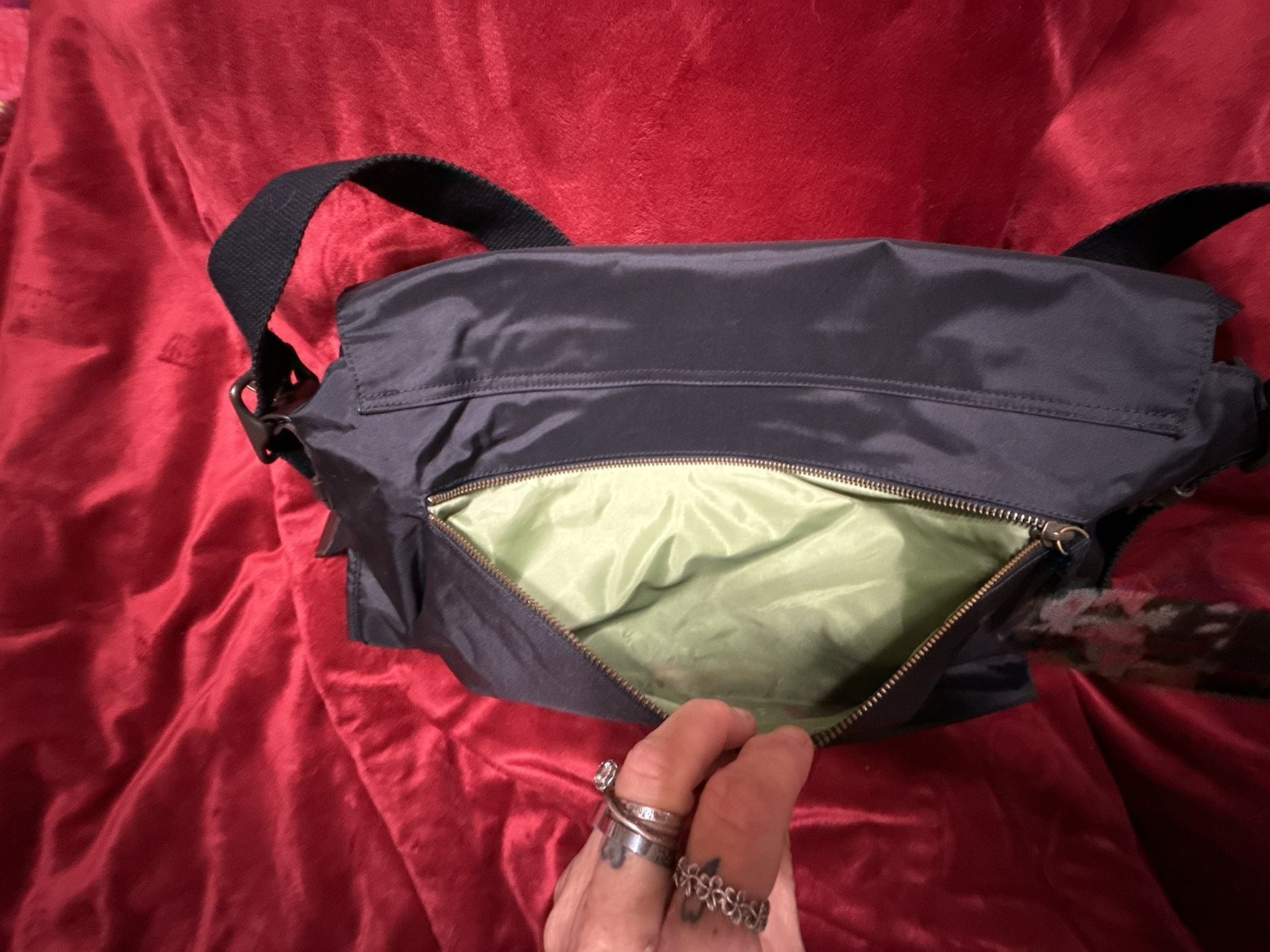 Gap Messenger Bag Black Nylon Crossbody Y2K 5