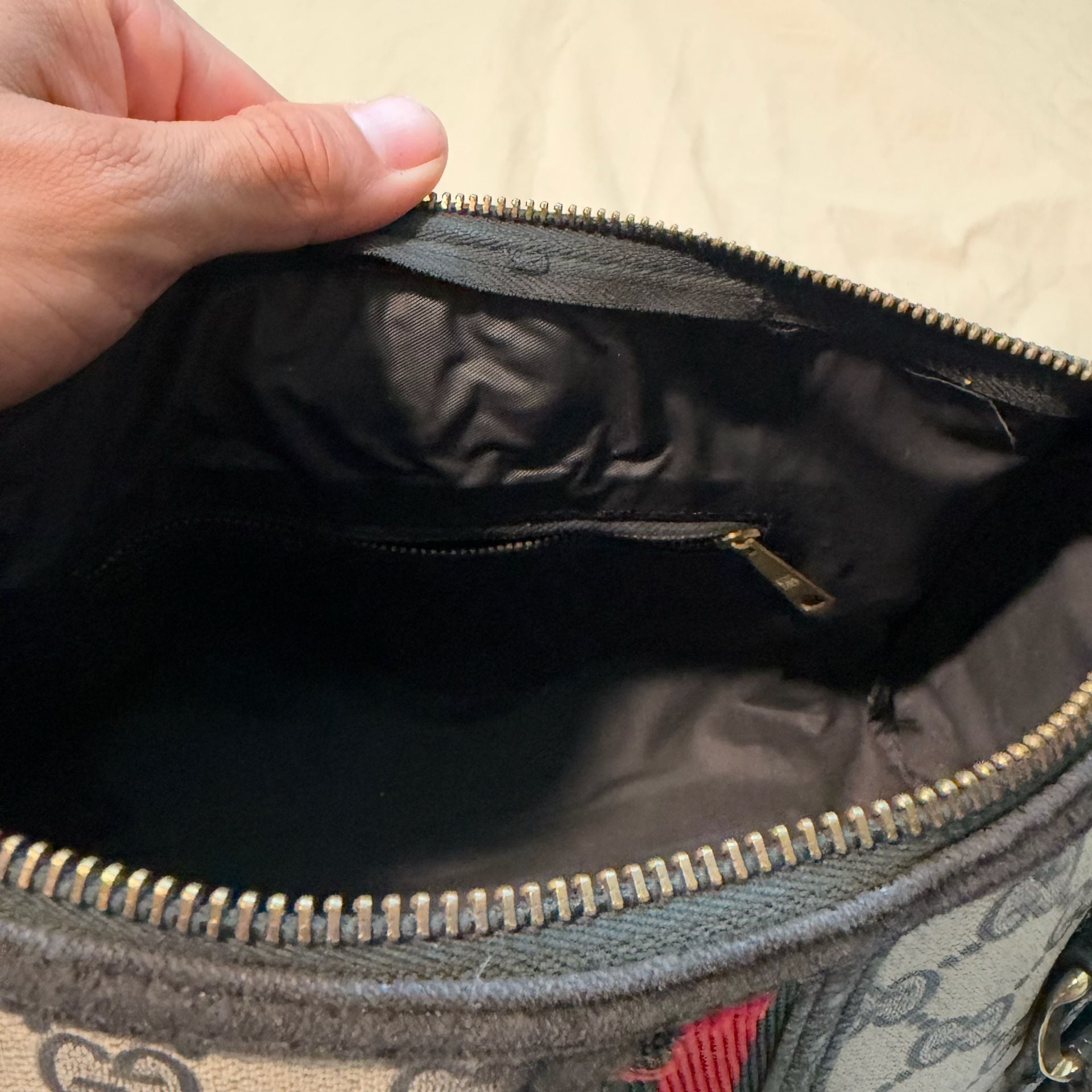 Vintage Gucci GG Supreme Monogram Boston Bag 6