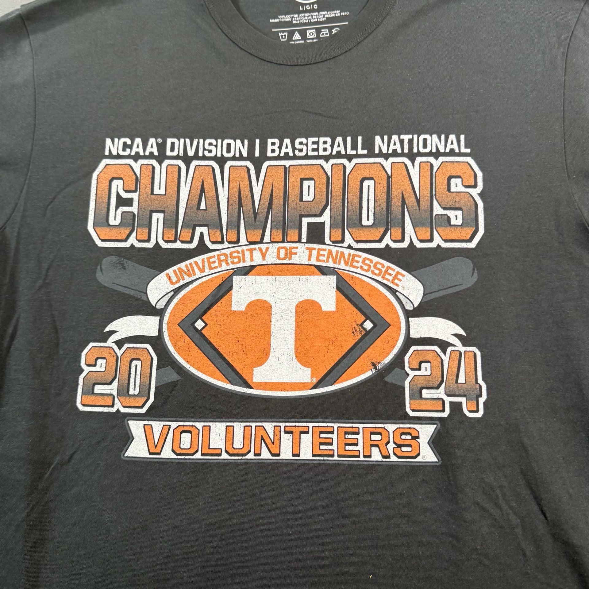 47 Tennessee Volunteers 2024 NCAA Baseball National Champions Shirt L NWT 3