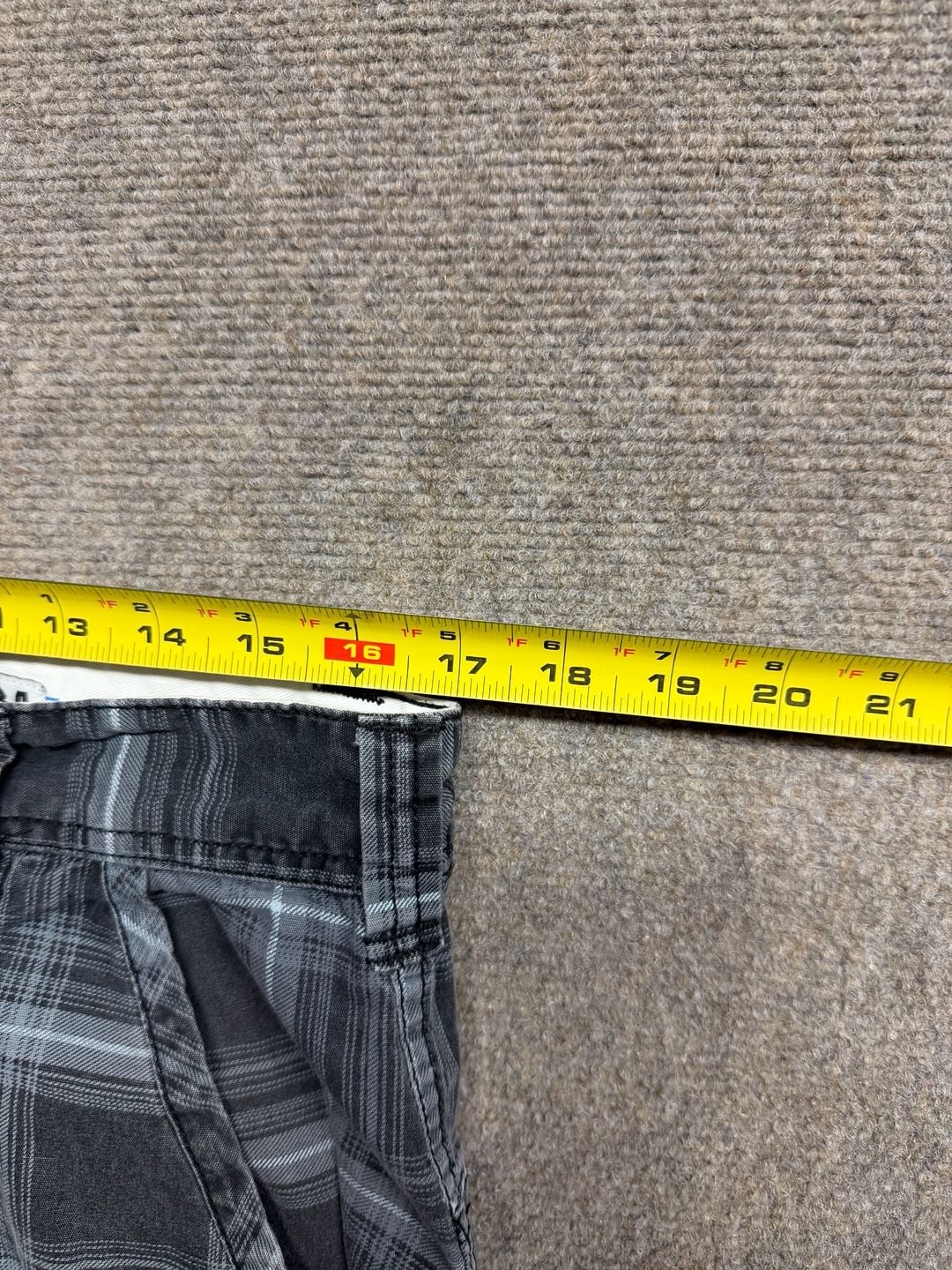 Projek Raw Cargo Shorts Size 32 Gray Plaid Cotton 6