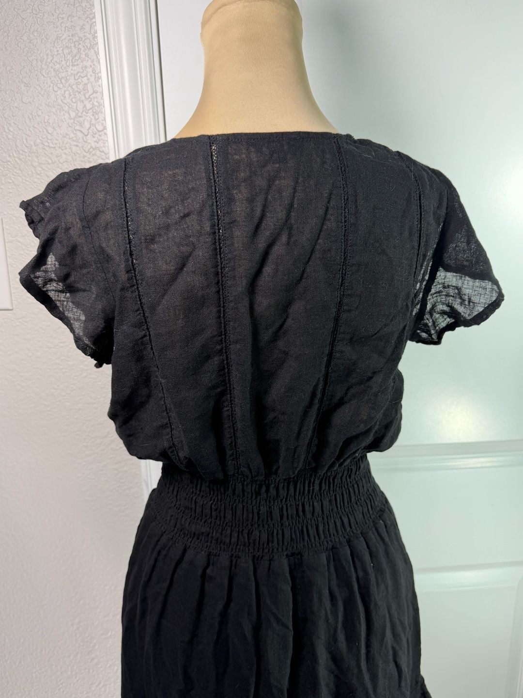 Rails Tara Smocked Mini Dress Size S Black Flutter Sleeve Lace Detail 8