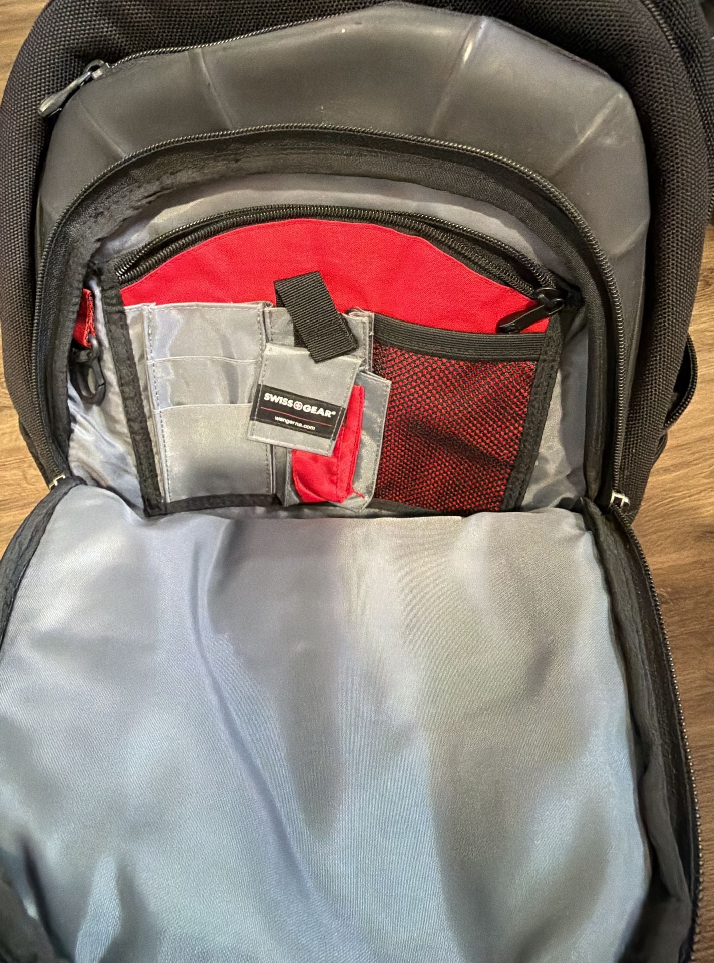 SwissGear Pegasus 17 Laptop Backpack Black Blue 6