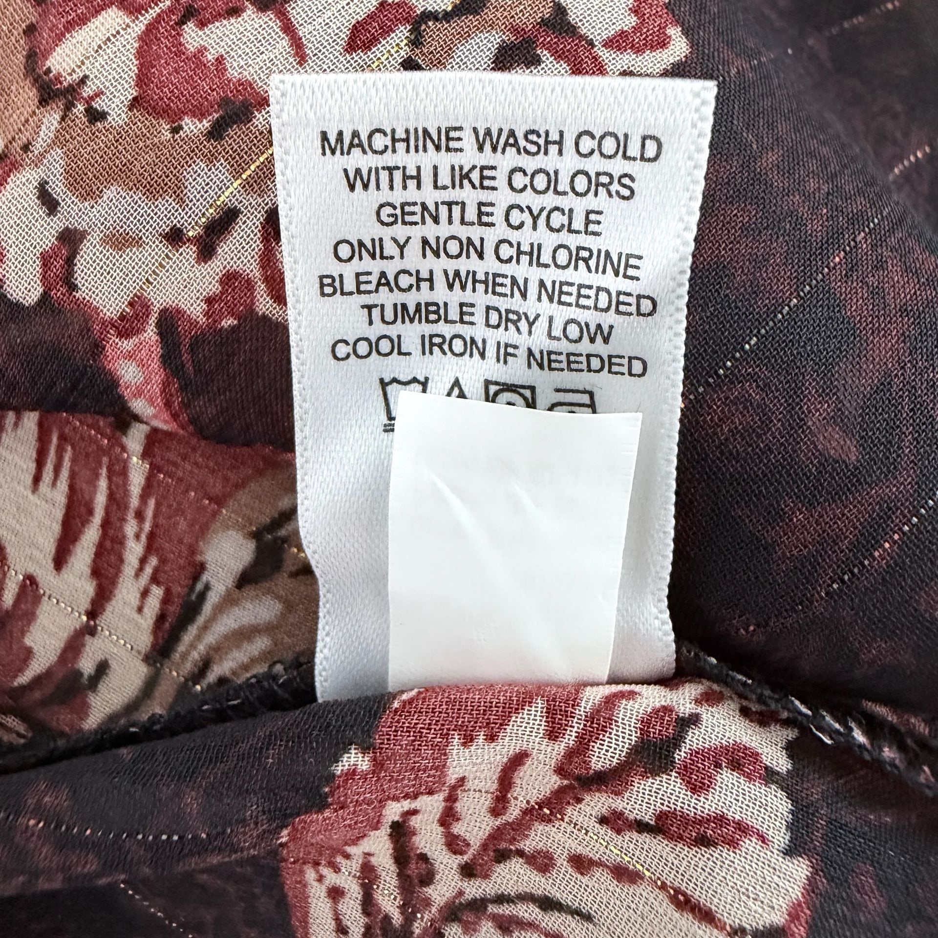 Maurices sheer Floral Print Blouse Large Black Rose Shimmer 8