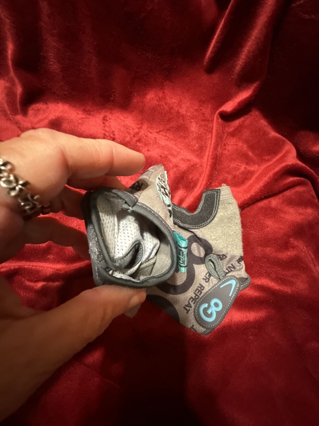 GoFit Go Grip Fitness Gloves Grey Turquoise 5