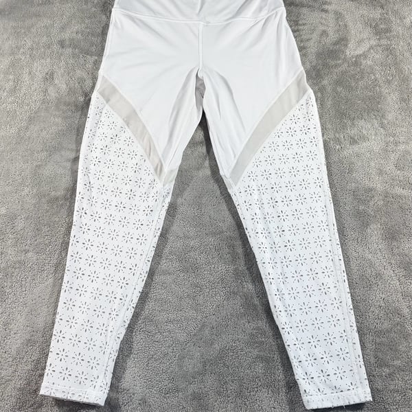 Aerie Leggings Size L White Perforated Laser Cut Flower Yoga Active