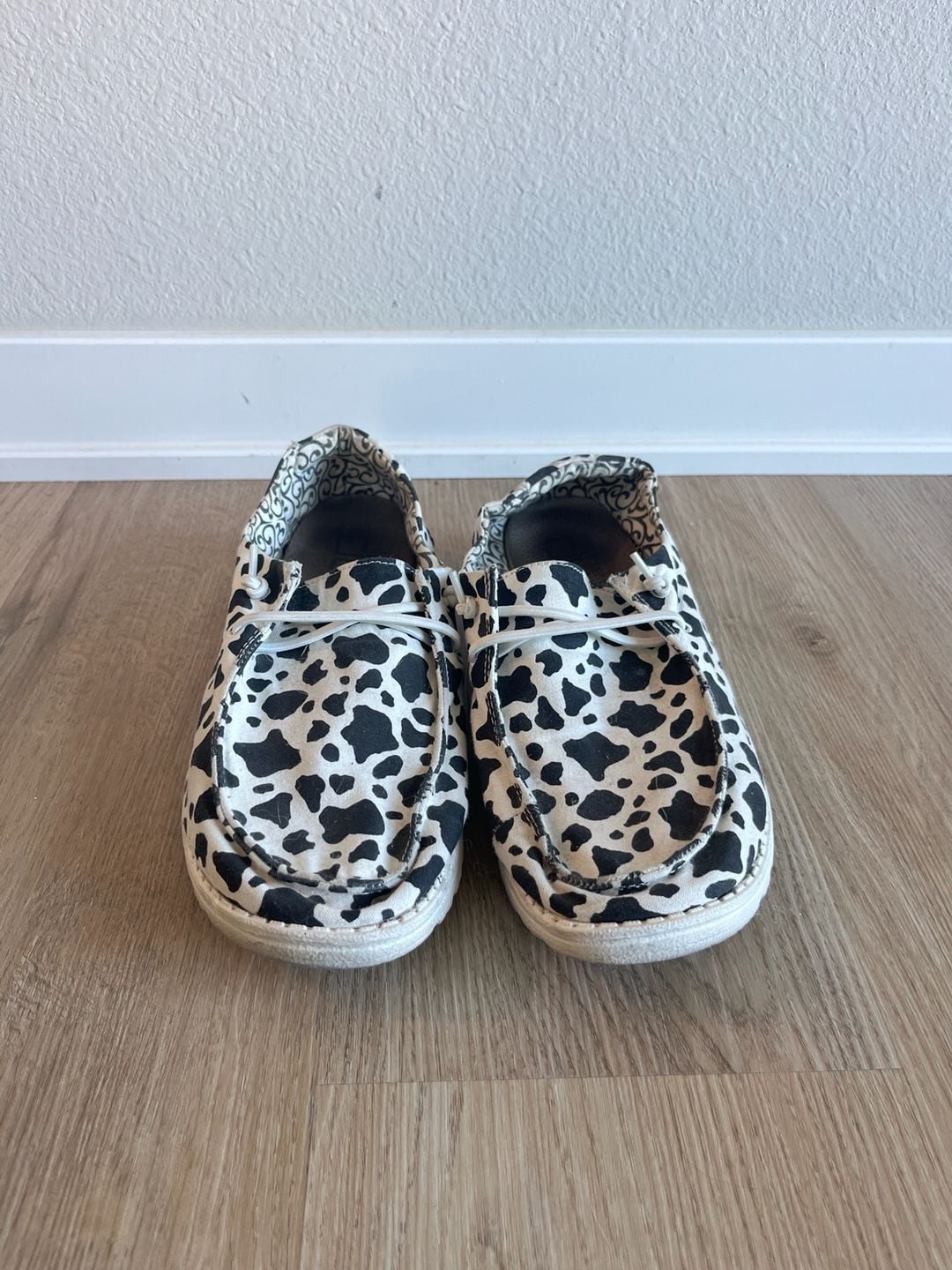 Hey Dude, Wendy Milky Way Cow Print, Womans Slip Ons, Black/White, 11 3
