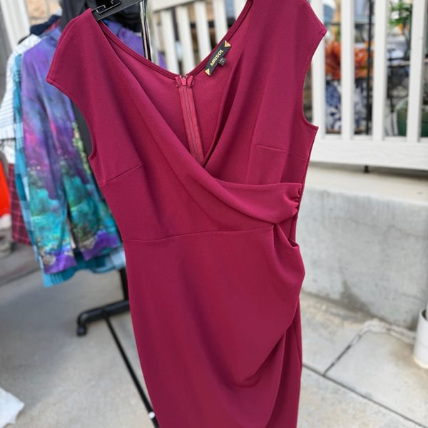 Miusol V-Neck Wrap Sheath Dress Size S Burgundy