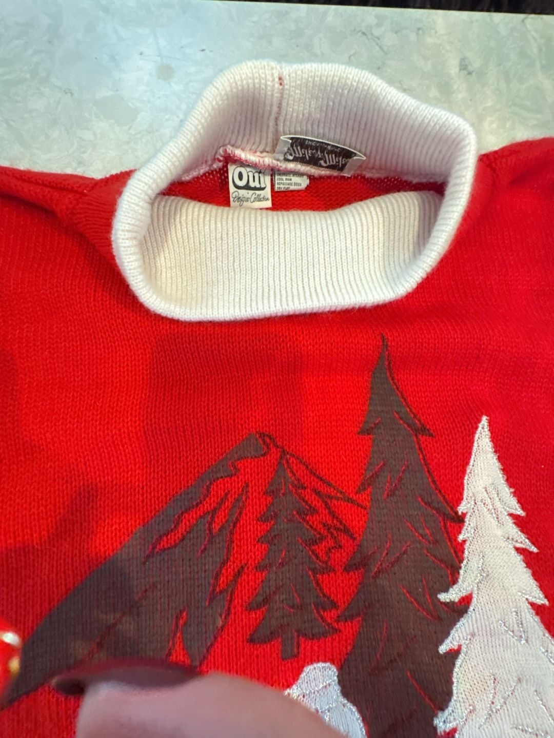 Oui Designer Collection Ski Sweater Size L Red Mountain Scene 4