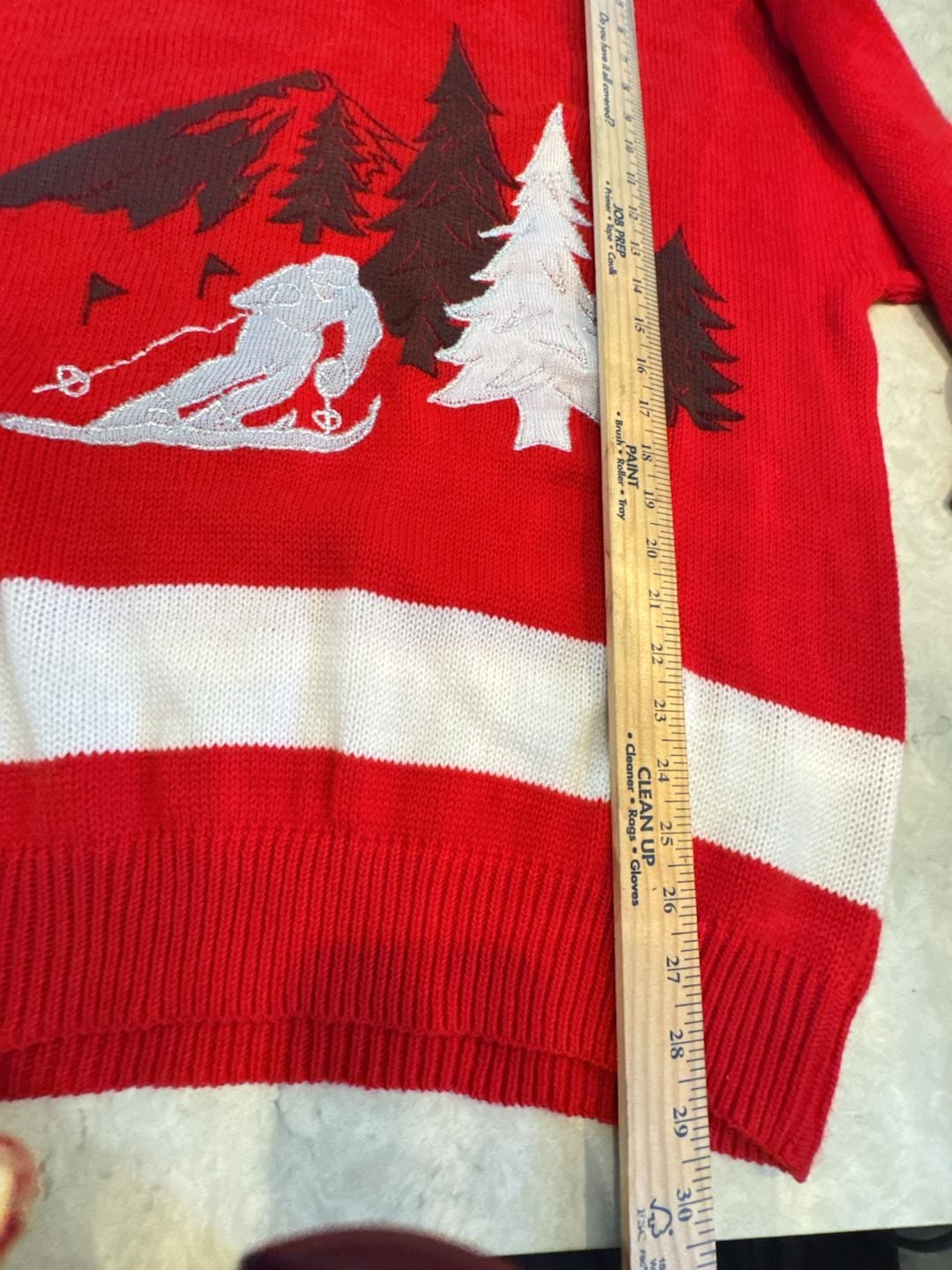 Oui Designer Collection Ski Sweater Size L Red Mountain Scene 9