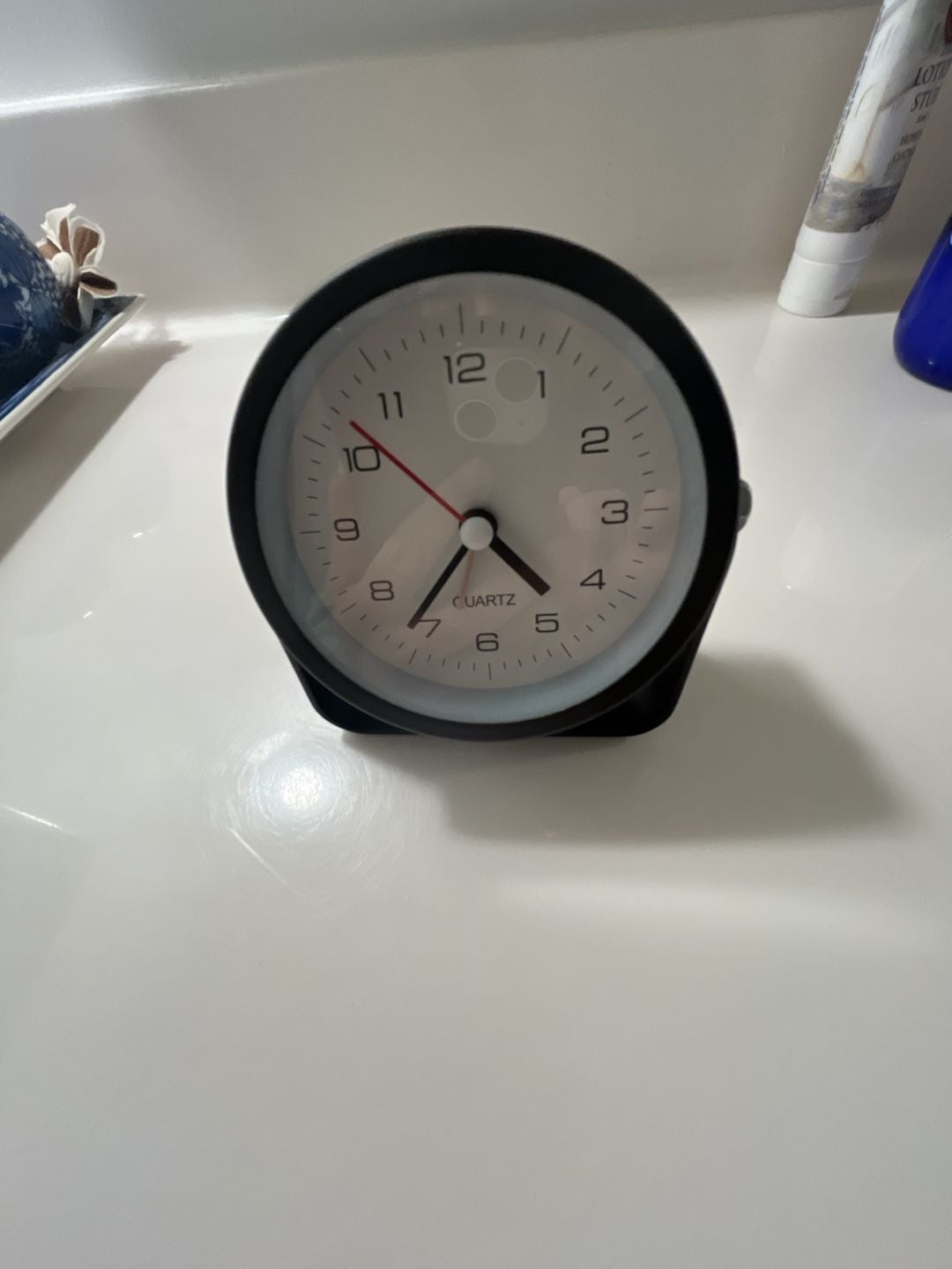 Unbranded Round Analog Quartz Alarm Clock Black New 7