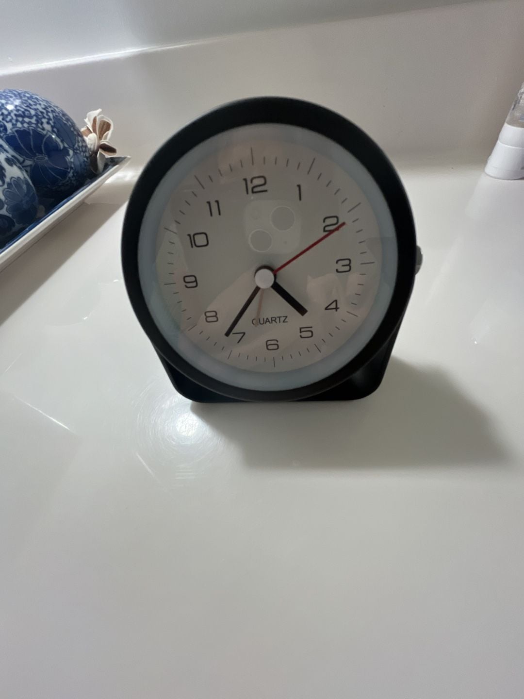 Unbranded Round Analog Quartz Alarm Clock Black New 9