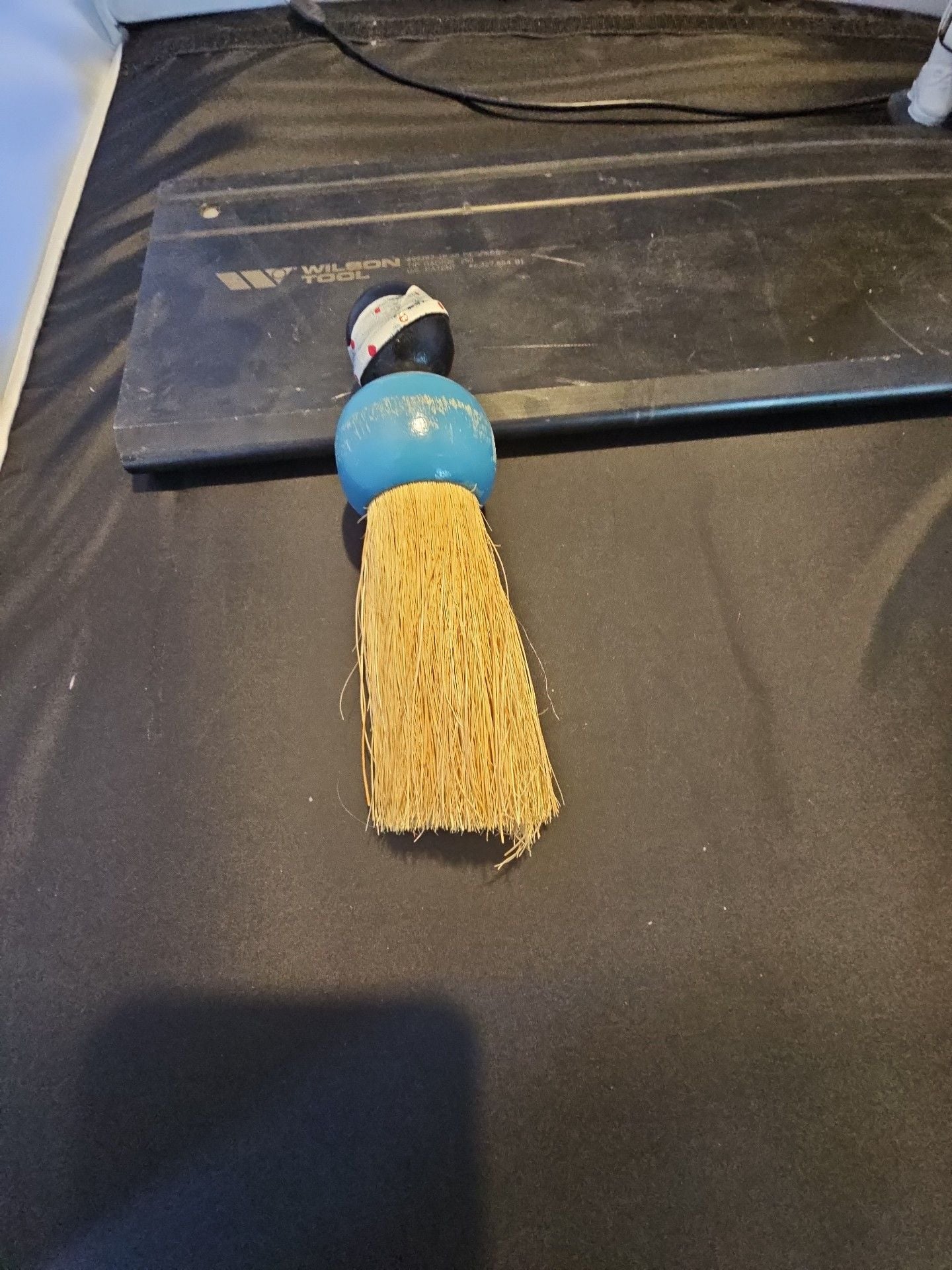 Vintage Hand Painted Wooden Figural Doll Whisk Broom Blue 2